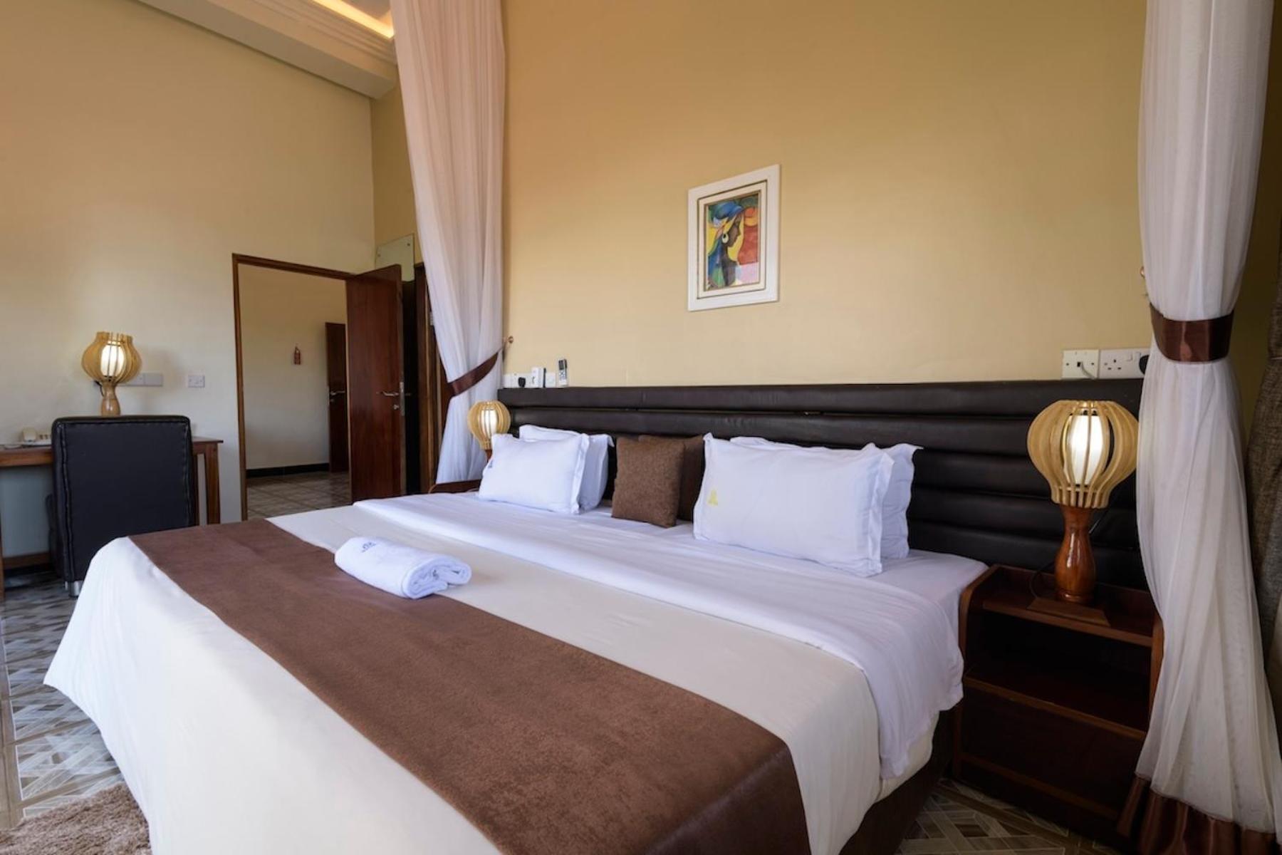 Hoima Buffalo Hotel & Business Hub Ltd Ngoại thất bức ảnh