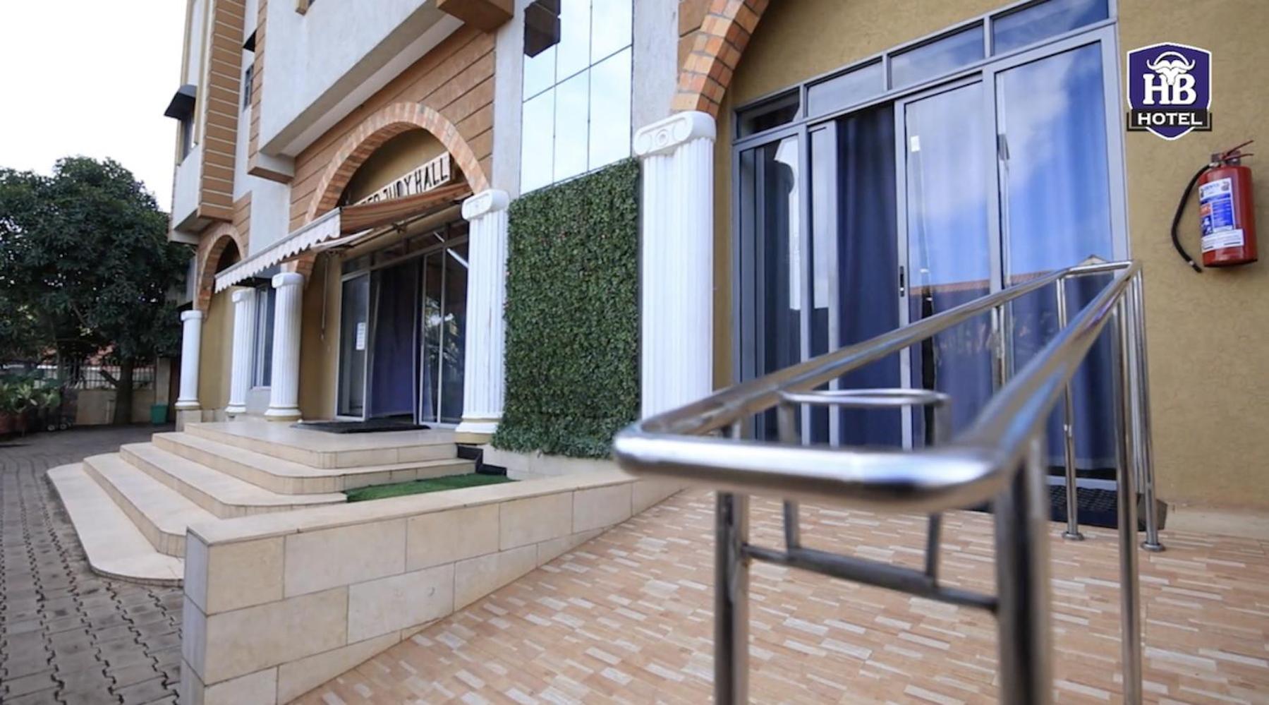 Hoima Buffalo Hotel & Business Hub Ltd Ngoại thất bức ảnh