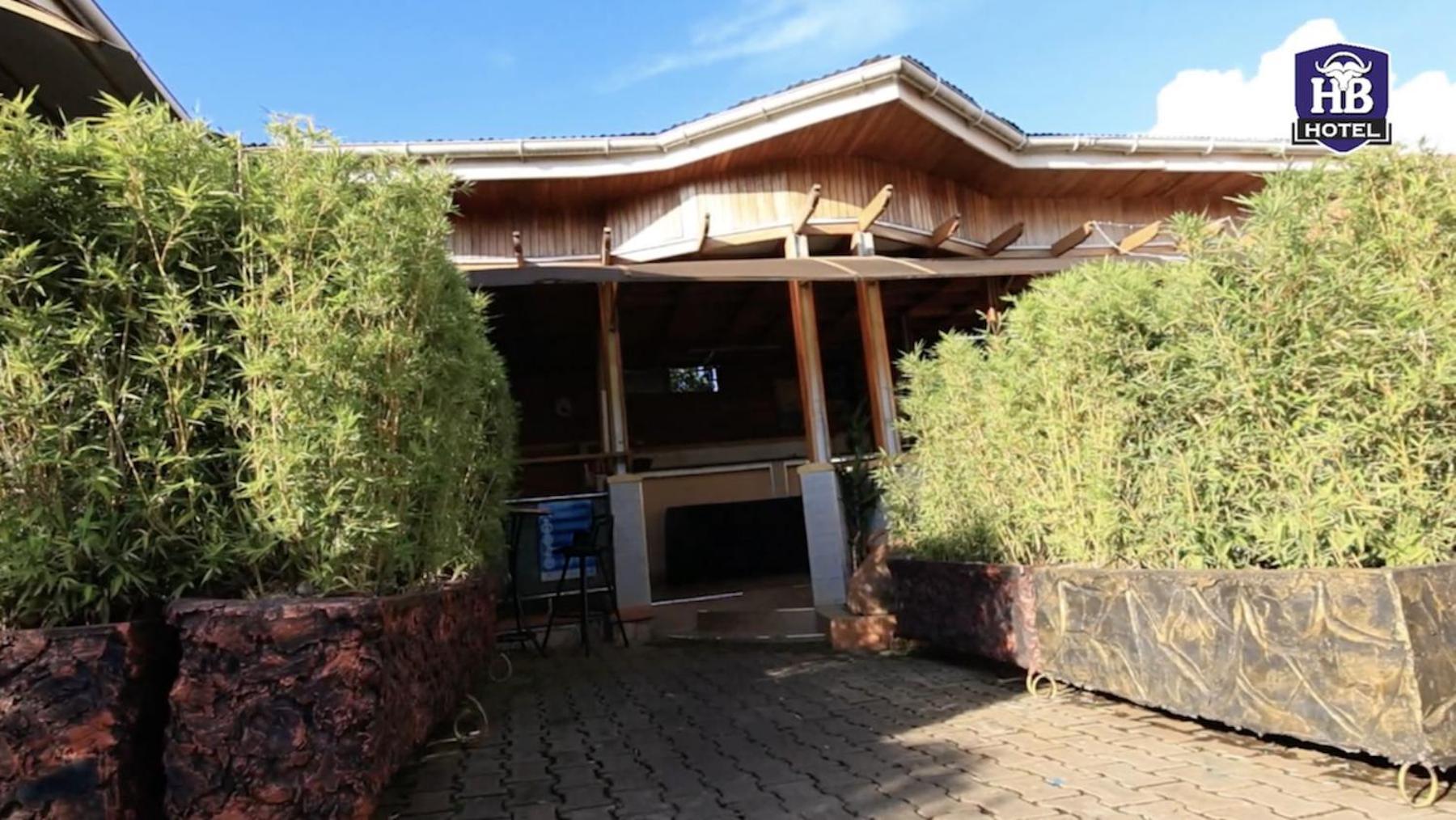 Hoima Buffalo Hotel & Business Hub Ltd Ngoại thất bức ảnh