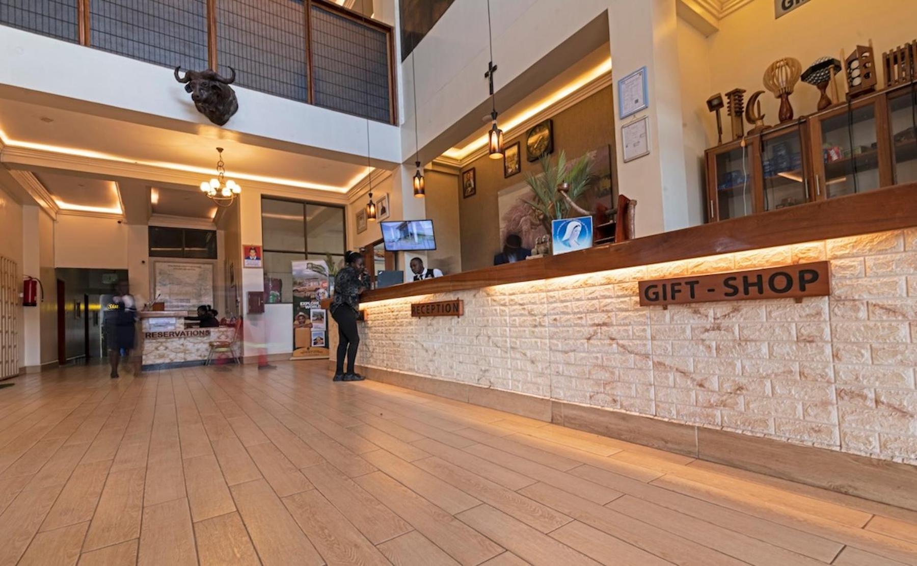 Hoima Buffalo Hotel & Business Hub Ltd Ngoại thất bức ảnh