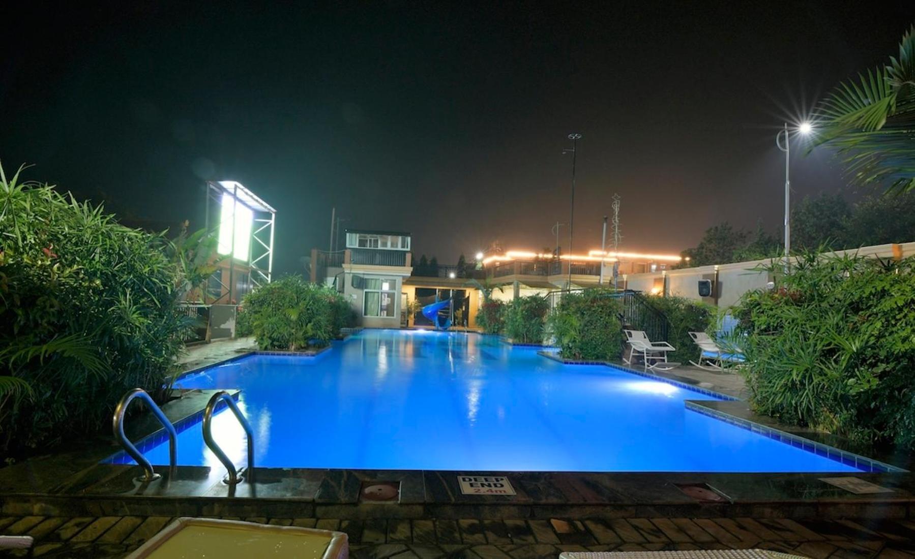 Hoima Buffalo Hotel & Business Hub Ltd Ngoại thất bức ảnh